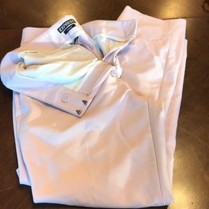 Express columnist slacks